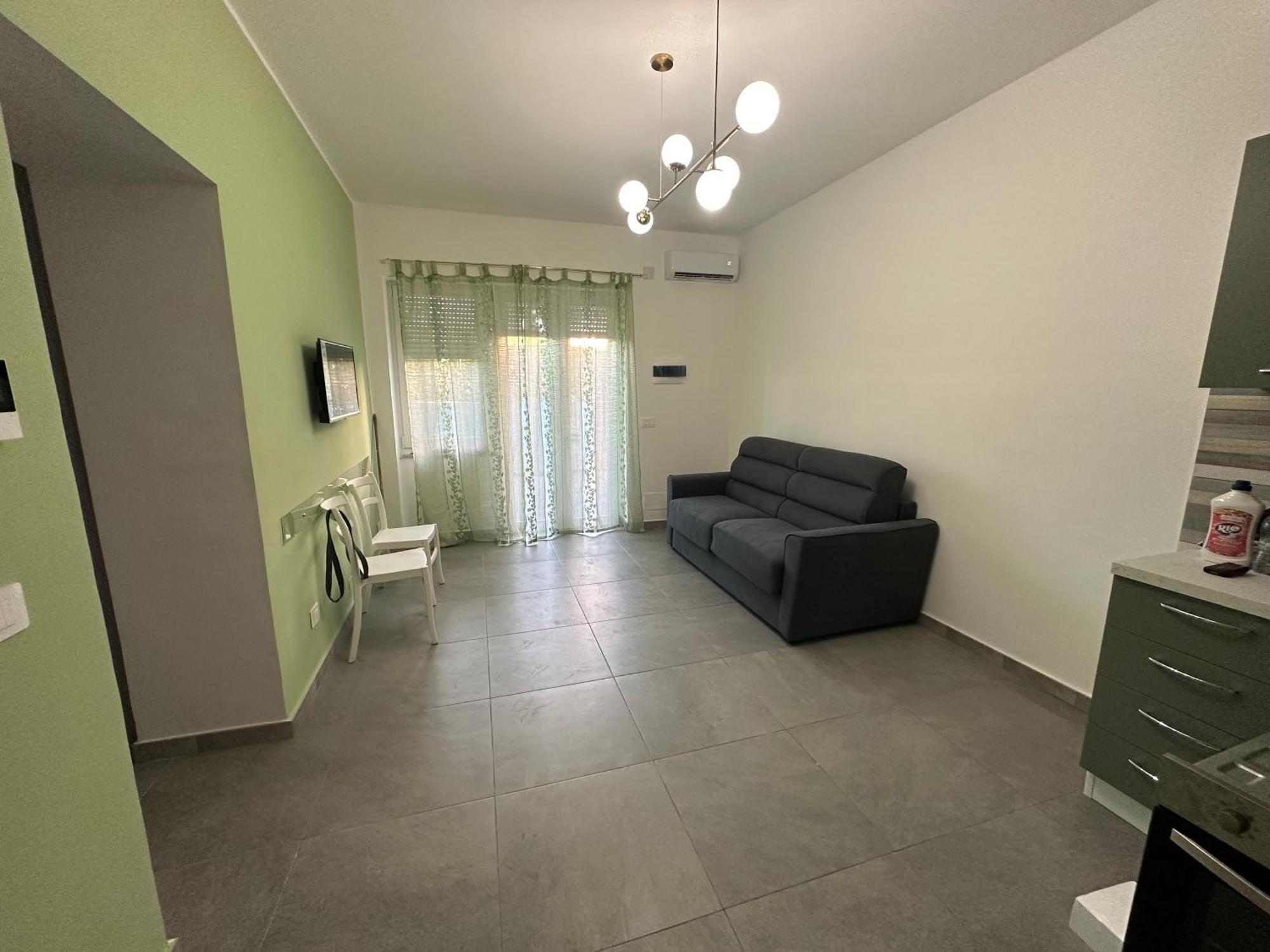 Nathouse Lägenhet Villafranca Tirrena Exteriör bild