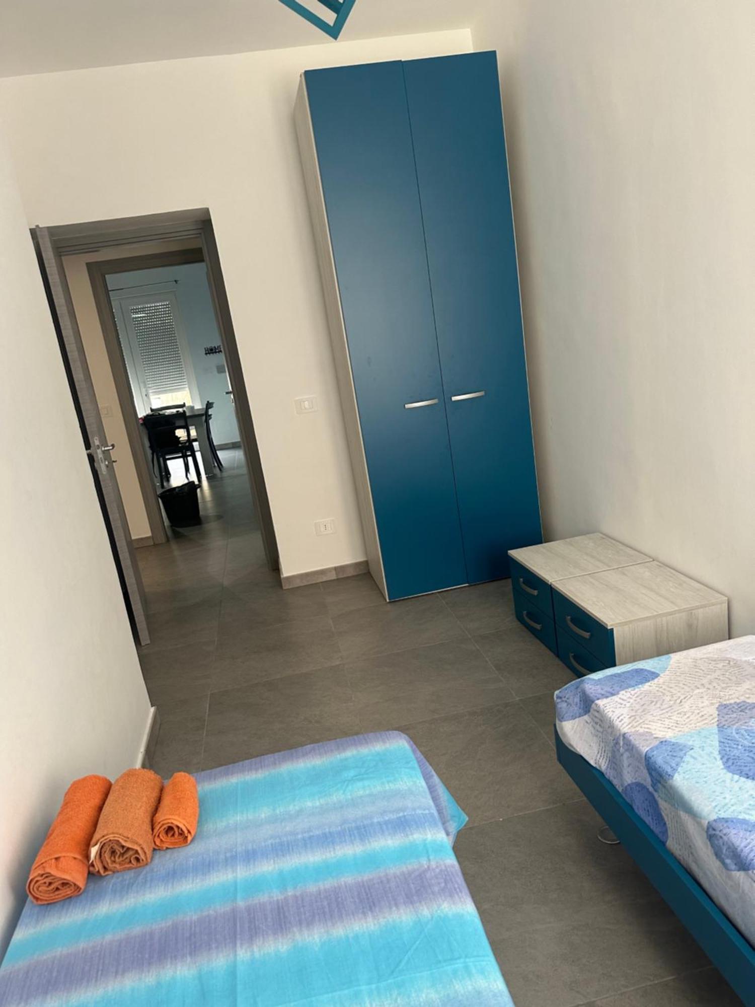 Nathouse Lägenhet Villafranca Tirrena Exteriör bild