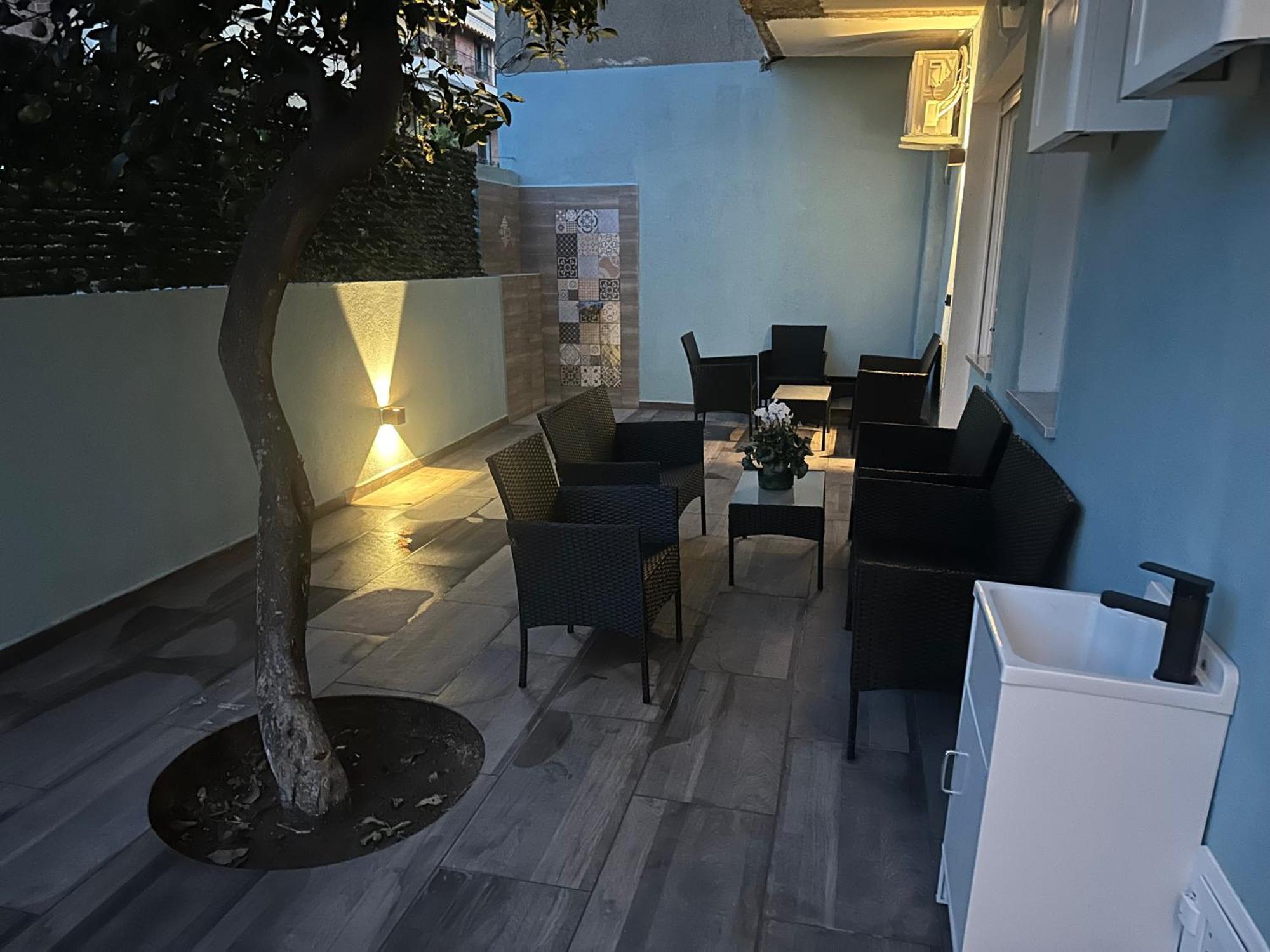 Nathouse Lägenhet Villafranca Tirrena Exteriör bild
